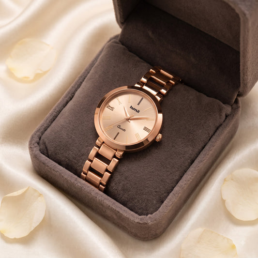Elegant Rose Gold Women's Analog Quartz Watch – Classic Metallic Link Bracelet