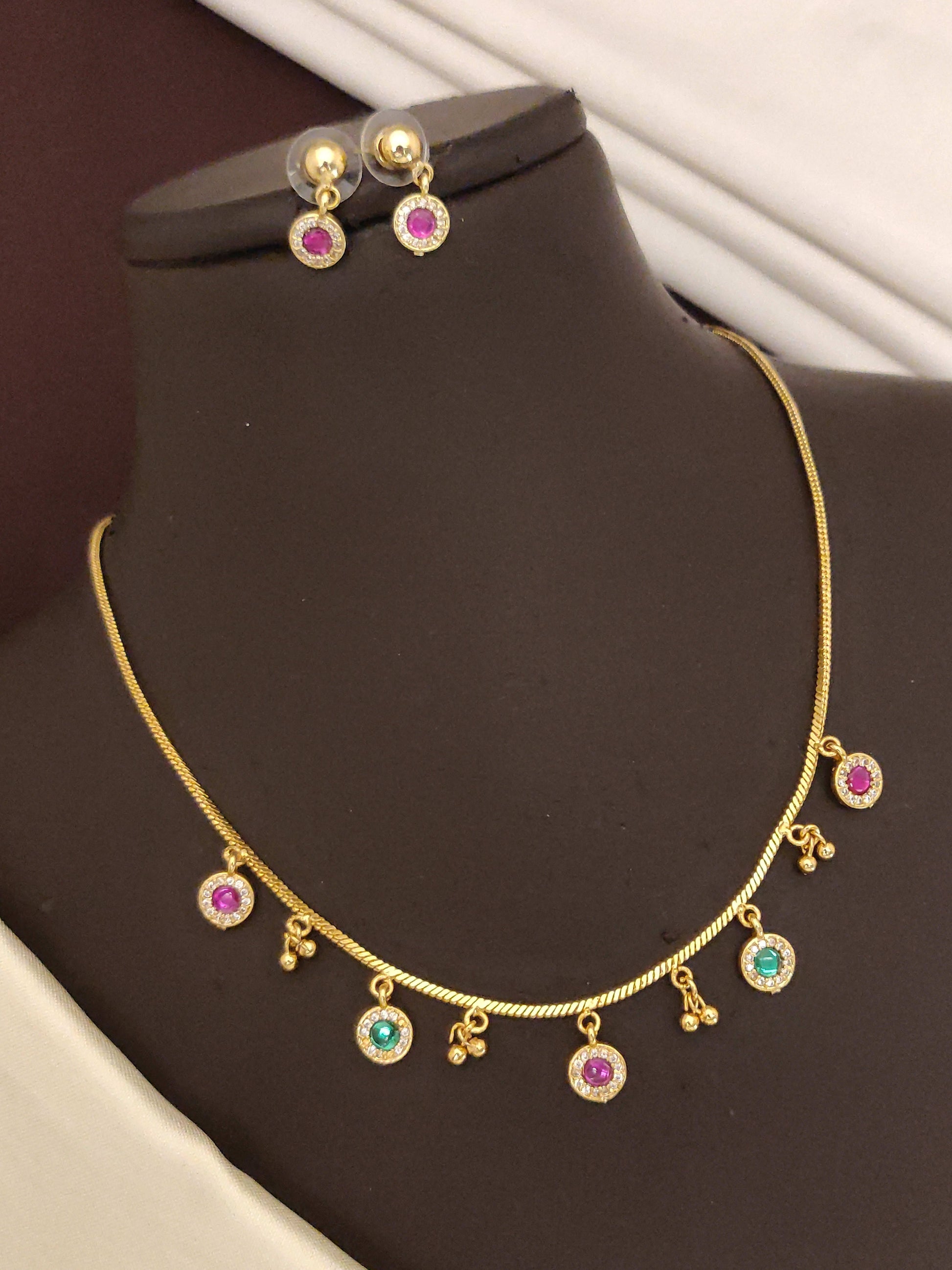 Stylish Gold Plated Chain Necklace with Swarovski Diamond Stones & Earrings