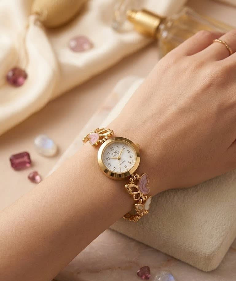 Elegant Butterfly Charm Gold Plated Adjustable Ladies Bracelet Watch
