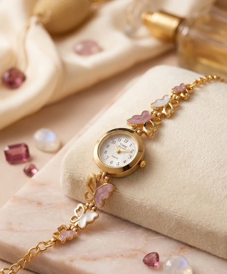 Elegant Butterfly Charm Gold Plated Adjustable Ladies Bracelet Watch