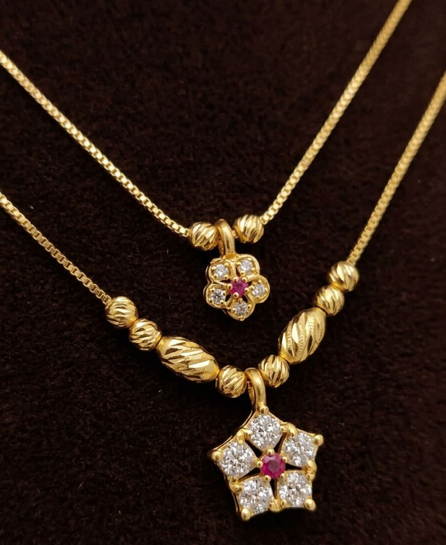 Elegant Dual-Layer Gold Plated Floral & Star Pendant Necklace Set
