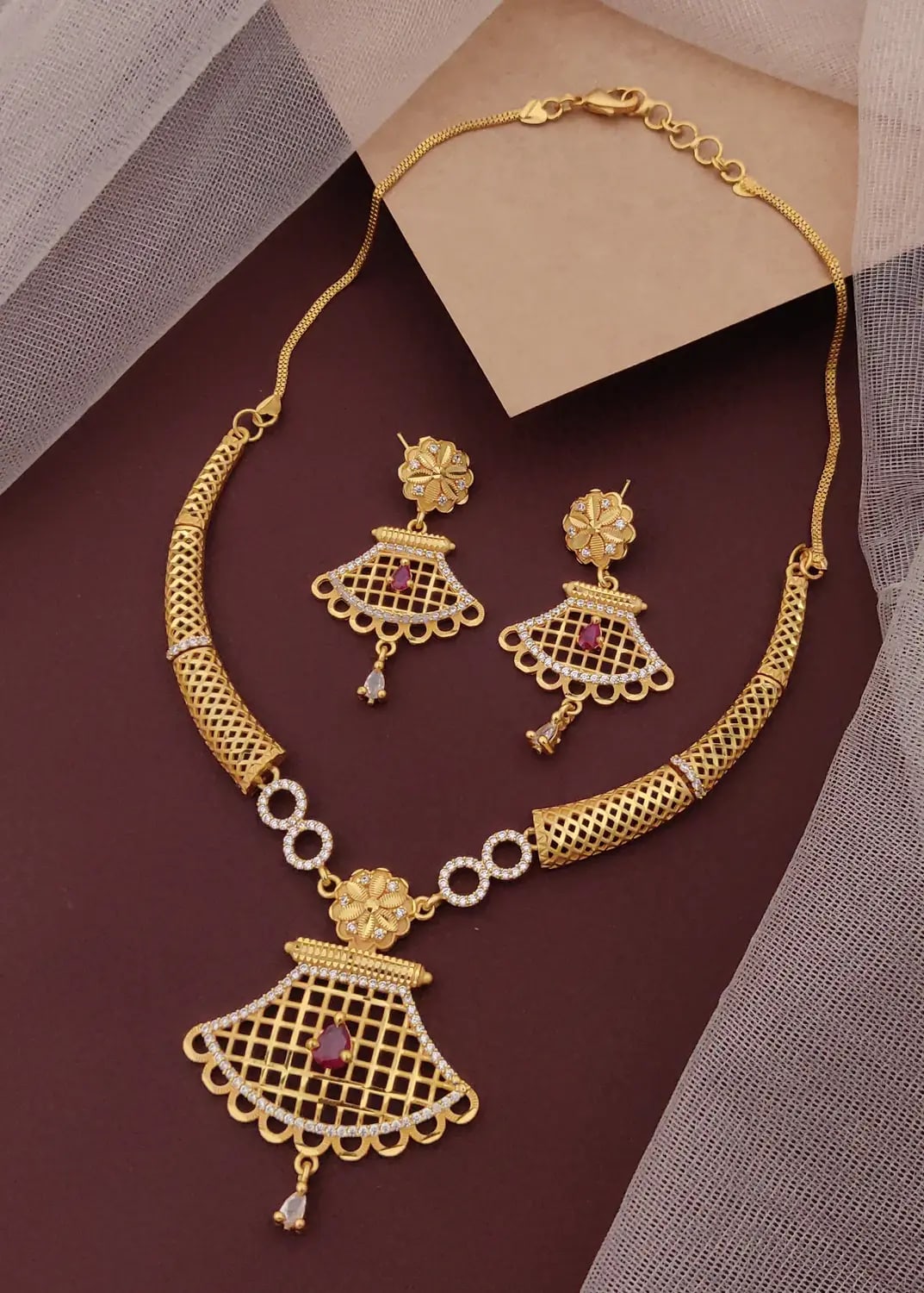 Elegant Gold-Plated Ruby Drop Pendant Necklace Set with Traditional Earrings