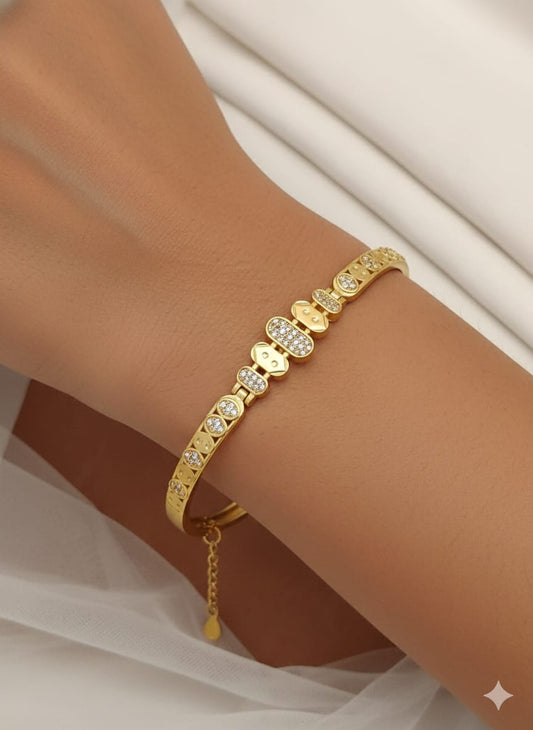 Beautiful Golden Fancy Designer And Diamond Bracelet with Adjustable Chain