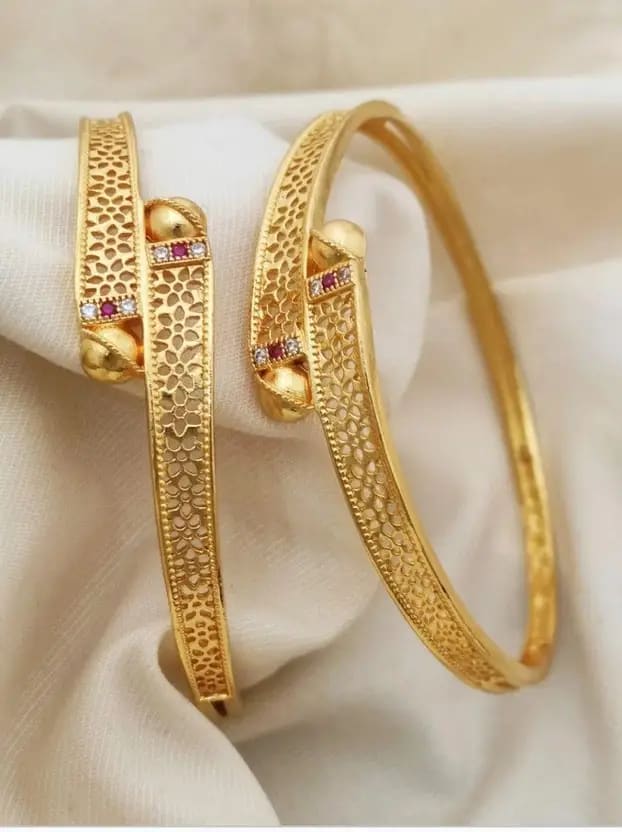 Micro Gold Plated And Diamond Studded Floral Designer Bangle Set (Pack Of 2)